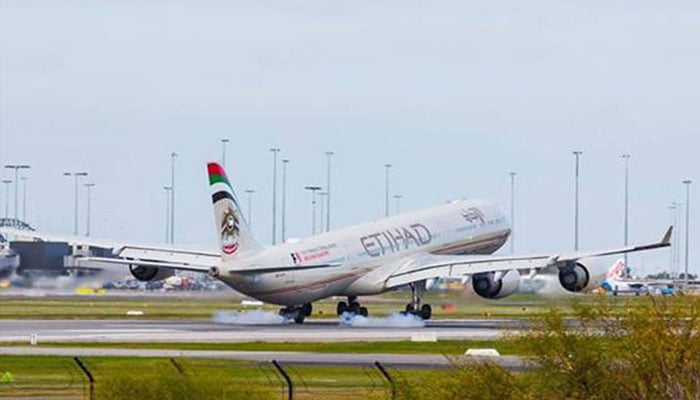 ابوظہبی:اتحاد ایئرویز کا کرایوں میں 50 فیصد کمی کا اعلان