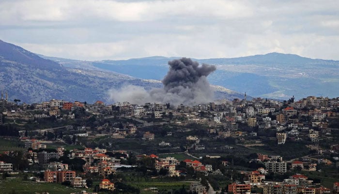 لبنان میں اسرائیلی حملے، عیسائی رہنما و اہلیہ سمیت 7 ہلاک، کشیدگی میں اضافہ
