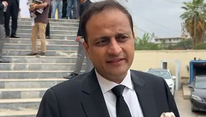 68 ارب روپے سے مختلف منصوبوں پر کام کیا جا رہا ہے، میئر