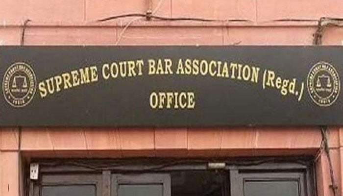 انڈیپنڈنٹ لائرز گروپ، سپریم کورٹ بار انتخابات 27-2026 کیلئے پینل کا اعلان