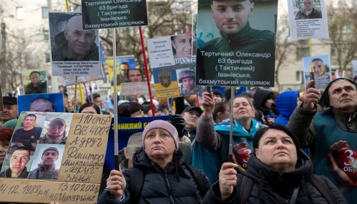 آرتھوڈوکس ایسٹر: روس اور یوکرین کے درمیان 32 گھنٹے کی جنگ بندی کا آغاز