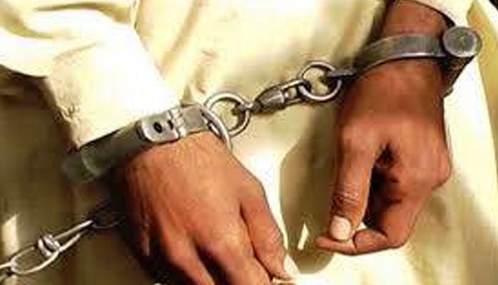 فتنہ الخوارج کا انتہائی مطلوب دہشتگرد سائٹ ایریا سے گرفتار، اسلحہ، بارودی مواد برآمد