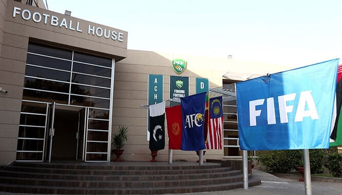 محسن گیلانی کی فیفا سیکرٹری جنرل سے ملاقات