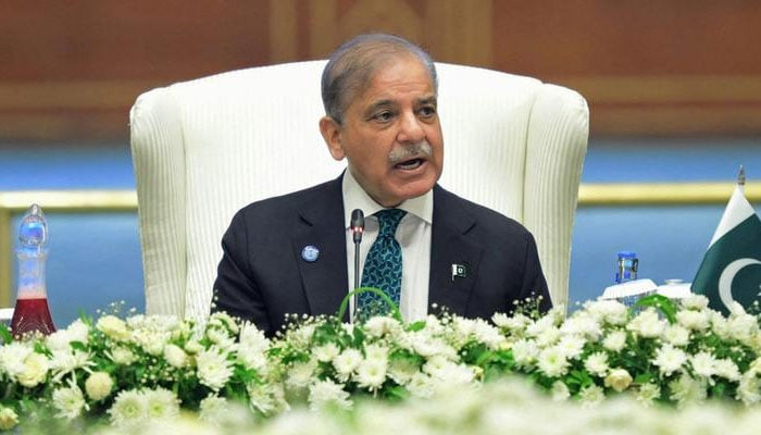 وزیراعظم شہباز شریف 7 لاکھ ٹن تک چینی برآمد کا فیصلہ کرینگے