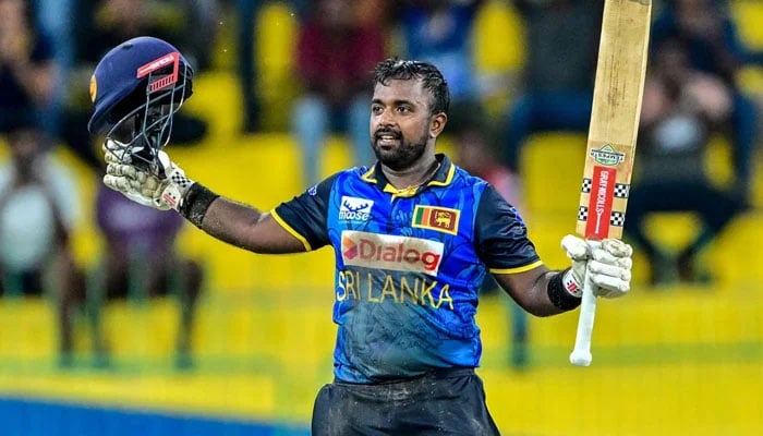 پی ایس ایل،سری لنکا  کے چار یتھ اسالنکا قلندرز کی نمائندگی  کے لئے کراچی آ گئے