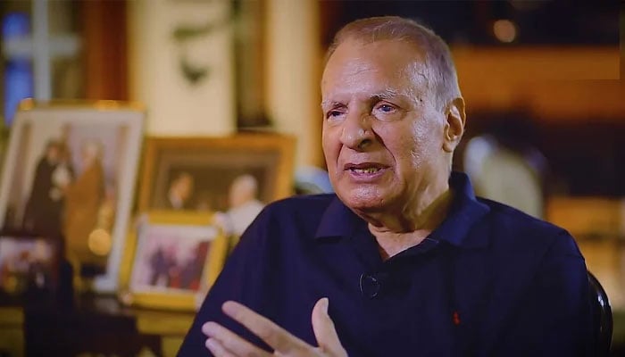 پاکستان کی شروع سے متوازن خارجہ پالیسی رہی، شمشاد خان