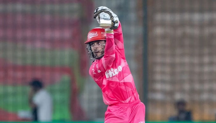 کنگز نے لڑے بغیر ہتھیار ڈال دیئے،  اسلام آباد سرخرو، ہوم گرائونڈ پر شکست کی ہیٹ ٹرک