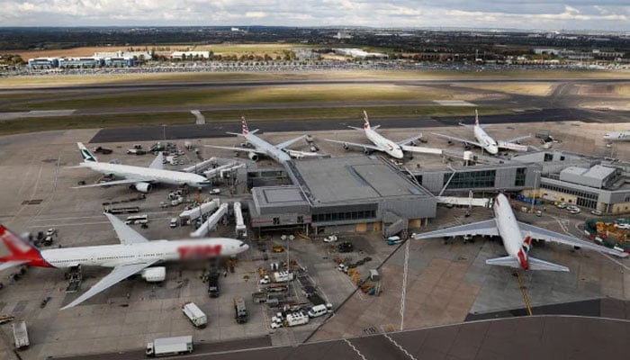 ایران جنگ، یورپ میں ایئرلائنز کو ایندھن کی کمی کا سامنا