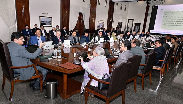 سندھ کابینہ، گورننس، معیشت، تعلیم اور عوامی بہبود میں بڑی اصلاحات کی منظوری
