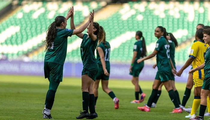 فیفا ویمنز فٹبال: پاکستان کو آئیوری کوسٹ نے 2-0 سے ہرا دیا