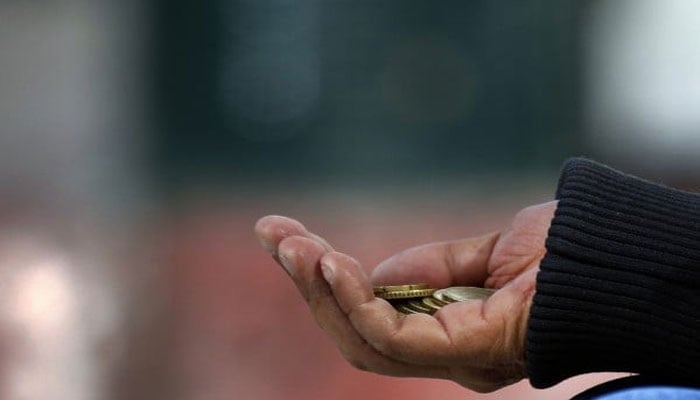 سعودی عرب میں بھیک مانگنے والی 3 خواتین سمیت 4 ملزمان گرفتار