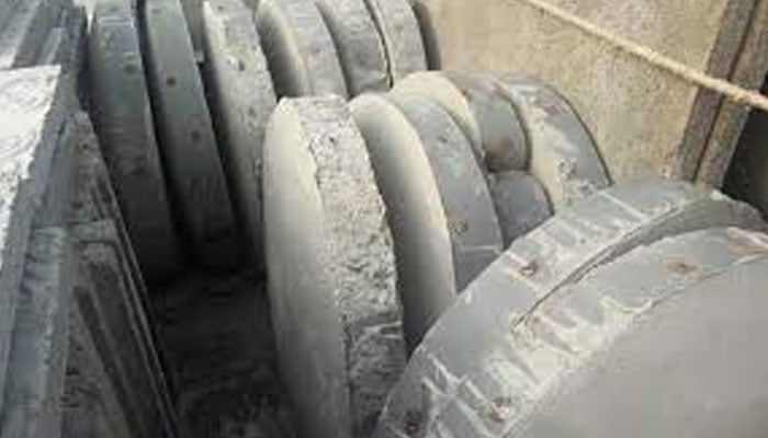 جماعت اسلامی کے تحت اورنگی ٹاؤن میں 1000 مین ہول کور تقسیم