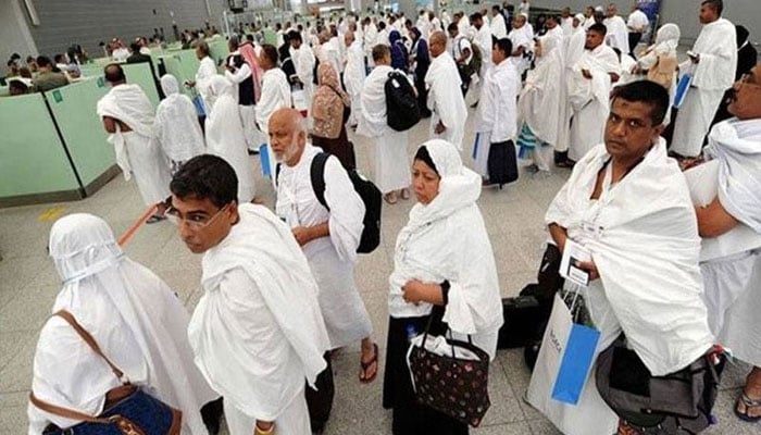 1357 پاکستانی عازمین حج مدینہ منورہ پہنچ گئے