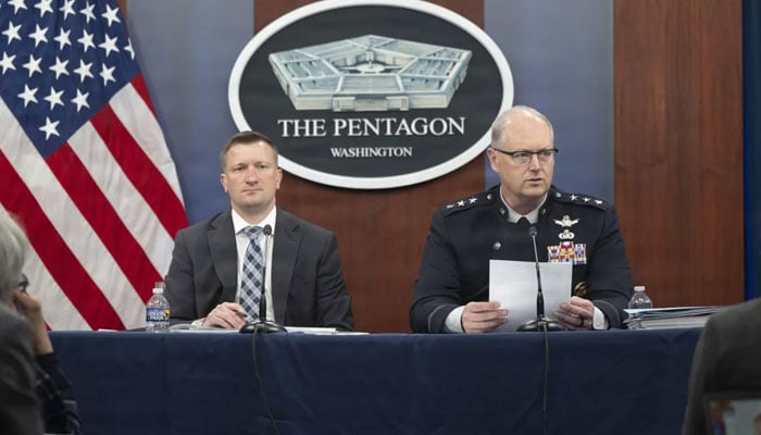 امریکی دفاعی بجٹ میں 42 فیصد اضافہ، تاریخ کاسب سے بڑا بجٹ، 4181 کھرب 27 ارب روپے، کانگریس میں سخت بحث کا امکان