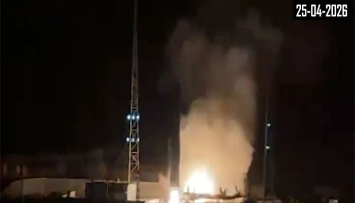 پاکستان نے الیکٹرو آپٹیکل سیٹلائٹ ای او تھری کو کامیابی سے خلا میں بھیج دیا