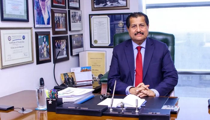 پالیسی ریٹ میں اضافے سے مالیاتی اخراجات بڑھیں گے، مرزا اختیار بیگ