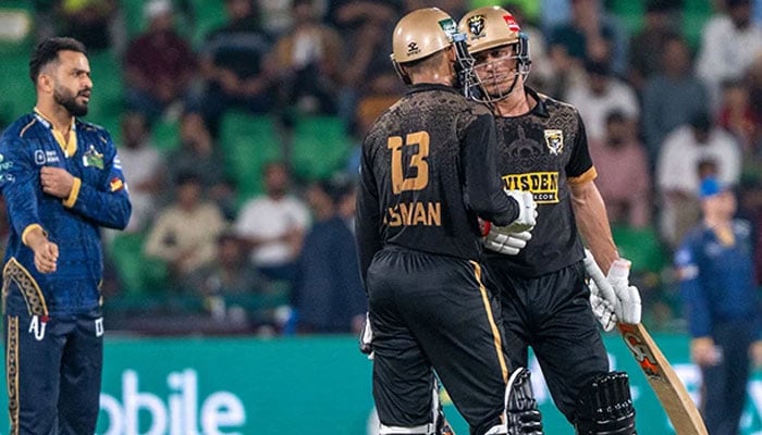 معاذ اور عثمان کی شاہانہ بیٹنگ، حیدرآباد کنگزمین نے ملتان سلطانز کا قلعہ فتح کرلیا