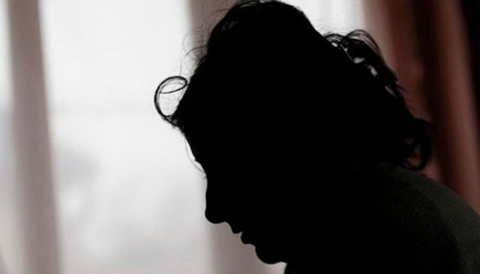 چنیسر گوٹھ سے اغواء کمسن لڑکی کو پولیس ایک ماہ بعد بھی بازیاب نہیں کراسکی