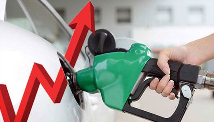 حکومت نے پٹرول 414.78  اور ڈیزل 414.68 روپے کا کردیا