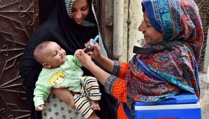 سندھ کے 20 اضلاع میں خصوصی انسدادِ پولیو مہم کا آغاز