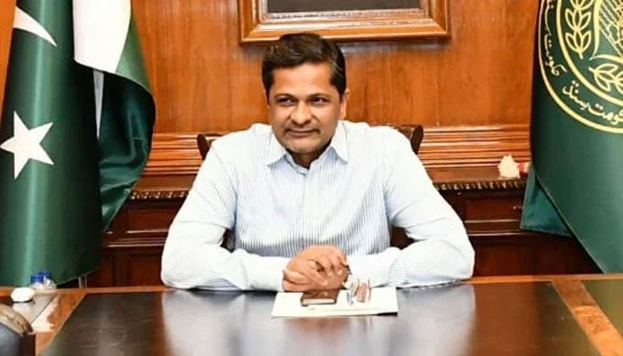 غیر قانونی مویشی منڈیوں کا خاتمہ کیا جائے، کمشنر کراچی