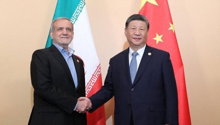 ایران مذاکرات میں چین خاموش مگر اہم کردار ادا کر رہا ہے، بلومبرگ