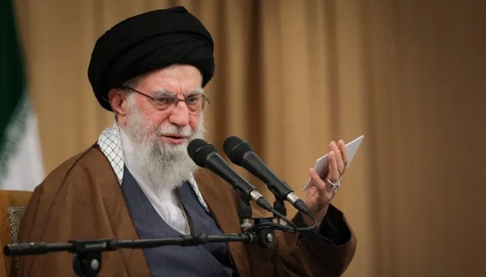 ایران: شہید سپریم لیڈر آیت اللّٰہ خامنہ ای کے ’’عظیم الشان‘‘ جنازے کی تیاری