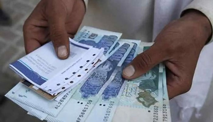 آئندہ مالی سال کیلئے کم از کم ماہانہ اجرت 45 ہزار روپے مقرر کرنے کی سفارش