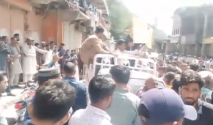 راولاکوٹ: کالعدم ایکشن کمیٹی کے شرپسندوں کی فائرنگ، 4 اہلکار شہید