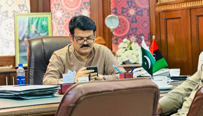 ہڑتالیں اور دھرنے ترقی کا راستہ ہوتے تو کراچی مسائل کا شکار نہ ہوتا، کرم اللّٰہ وقاصی