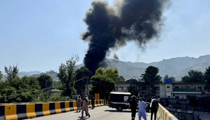 آزاد کشمیر میں صورتحال بدستور کشیدہ، کالعدم ایکشن کمیٹی کے مزید 24 ارکان گرفتار
