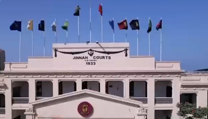 محرم الحرام، رینجرز اور پولیس کی جانب سے مشترکہ فلیگ مارچ کا فیصلہ
