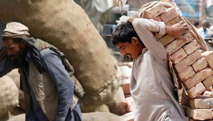 مزدور رہنماؤں کیجانب سے  وفاقی بجٹ مسترد، نظرثانی کا مطالبہ