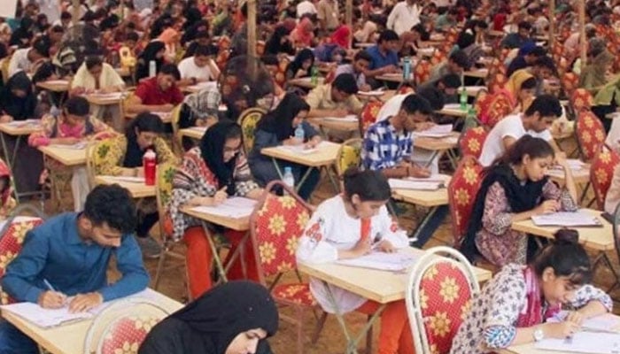 ایم ڈی کیٹ امتحان 16 اگست کو ہوگا، آن لائن رجسٹریشن کا اعلان