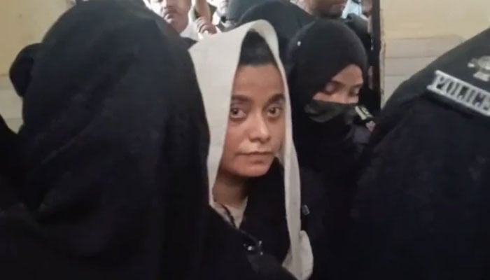 پنکی کے سہولت کاروں کے خلاف منشیات و دیگر مقدمات میں جسمانی ریمانڈ میں 2 دن کی توسیع