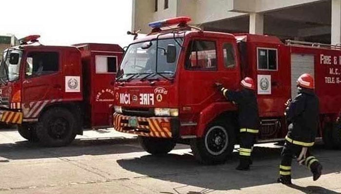 کراچی فائر بریگیڈ کو ماڈرنائز کرنے کیلئے اربوں روپے مختص