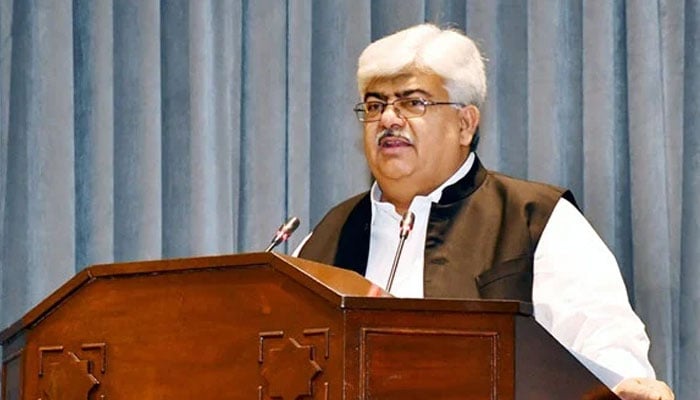 15 ہزار 264 ارب روپے ٹیکس کا ہدف، مصنوعی ذہانت پر مبنی حکمت عملی تیار، چیئرمین FBR