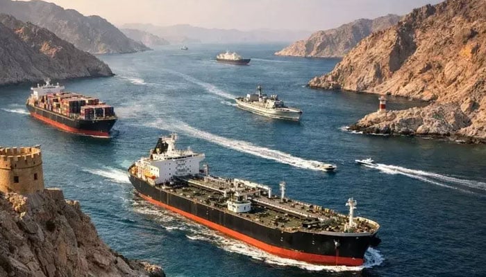 ہرمز کسی کی ملکیت نہیں، امریکا، بغیر اجازت گزرنا خطرناک، ایران