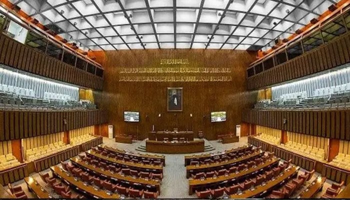 2030 تک پاکستان کی سڑکوں پر 22 لاکھ الیکٹرک گاڑیاں موجود ہونگی