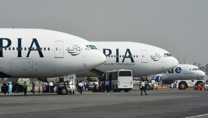 فلائٹ شیڈول متاثر، ملک بھر کی 91 پروازوں میں 21 گھنٹے تک تاخیر