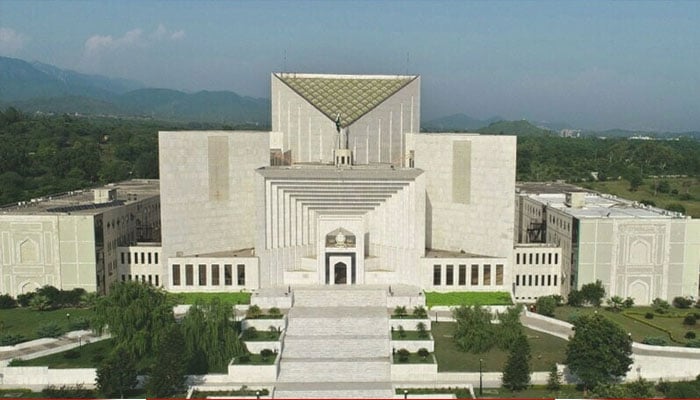 خاتون کے پیٹ میں تولیہ چھوڑنے کا کیس، چیف جسٹس برہم، فیصلہ محفوظ