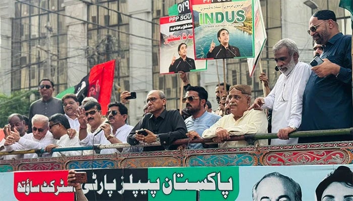 ’’مرسوں مرسوں، سندھ کا پانی نہ ڈیسوں‘‘ سندھ میں پیپلز پارٹی کی احتجاجی ریلیاں