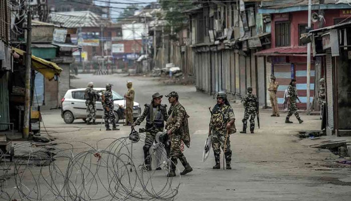 شہدائے کشمیر کا واسطہ