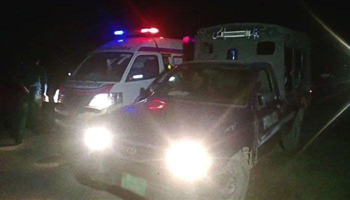سرجانی ٹاؤن میں مبینہ مقابلے کے دوران مسلح ملزمان کی فائرنگ، پولیس افسر زخمی