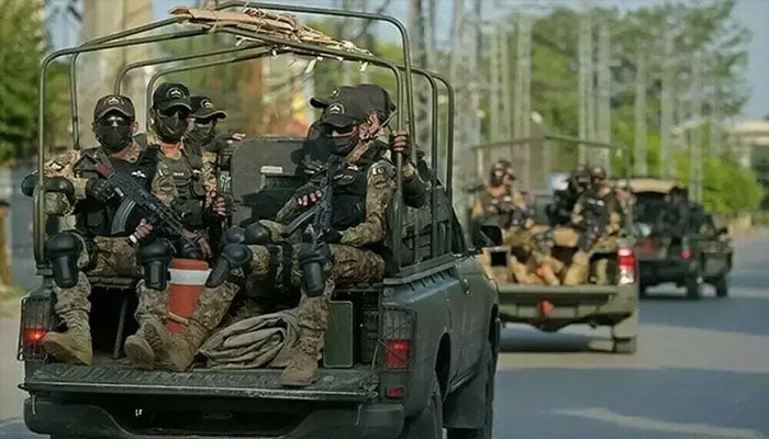 بلوچستان میں دہشت گرد حملے بڑھ گئے، سیکیورٹی فورسز اور اہم تنصیبات نشانے پر آگئیں