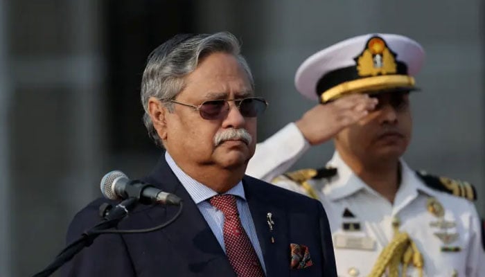 سابق صدر بنگلہ دیش شہاب الدین سنگین الزامات کے تحت مشکلات کا شکار، کسی بھی وقت گرفتاری کا خدشہ