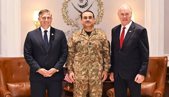 فیلڈ مارشل سے امریکی ایوان نمائندگان کے دو ارکان کی ملاقات، علاقائی سلامتی پر گفتگو