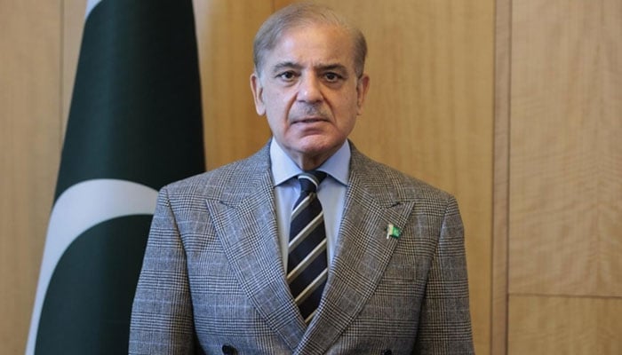 وزیراعظم کے کراچی، حیدرآباد کیلئے 20 ارب روپے کے پیکیج پر عملدرآمد، 521 ترقیاتی اسکیمیں