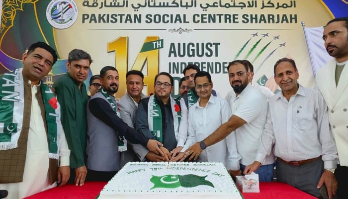 بیرونِ ملک پاکستانی وطن کا مثبت تشخص اجاگر کرنے میں اہم کردار ادا کر رہے ہیں، ڈپٹی قونصل جنرل