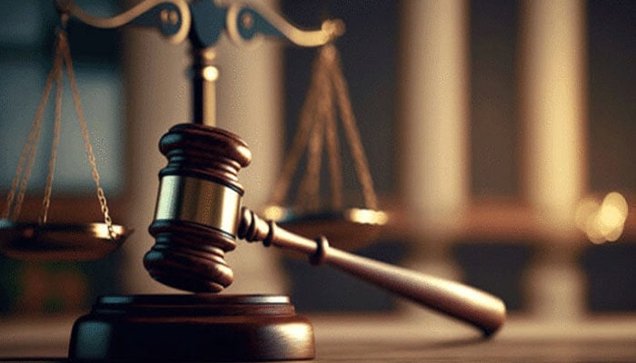 عمران کو الشفاء اسپتال منتقل کرنیوالے تینوں ججوں نے کیا کیا فیصلے دیے؟